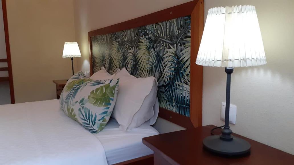 Emoyeni Gardens Hotel Sao Tome Exterior photo