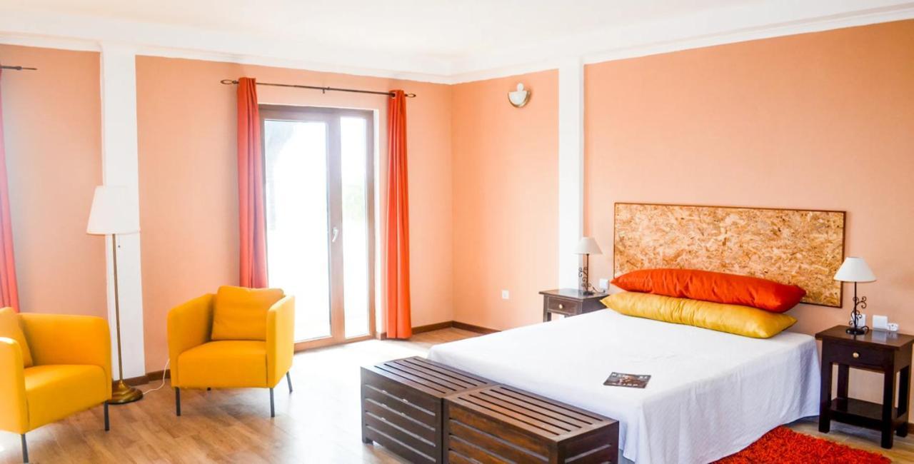 Emoyeni Gardens Hotel Sao Tome Exterior photo