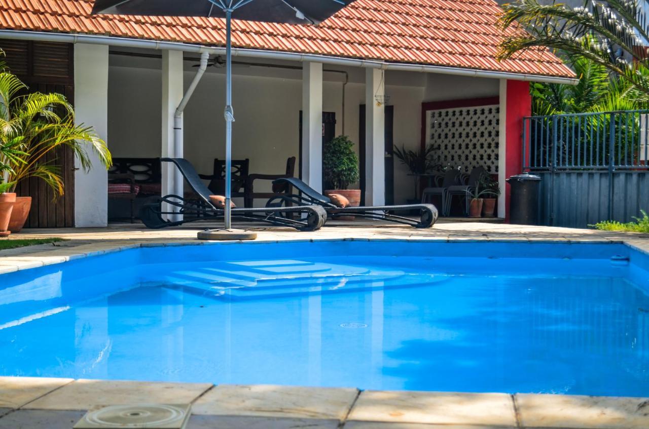 Emoyeni Gardens Hotel Sao Tome Exterior photo