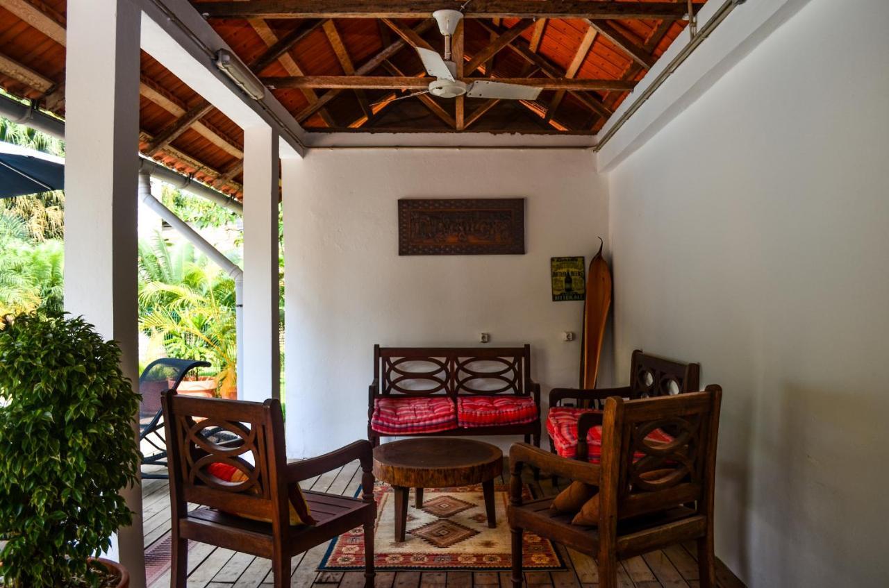 Emoyeni Gardens Hotel Sao Tome Exterior photo
