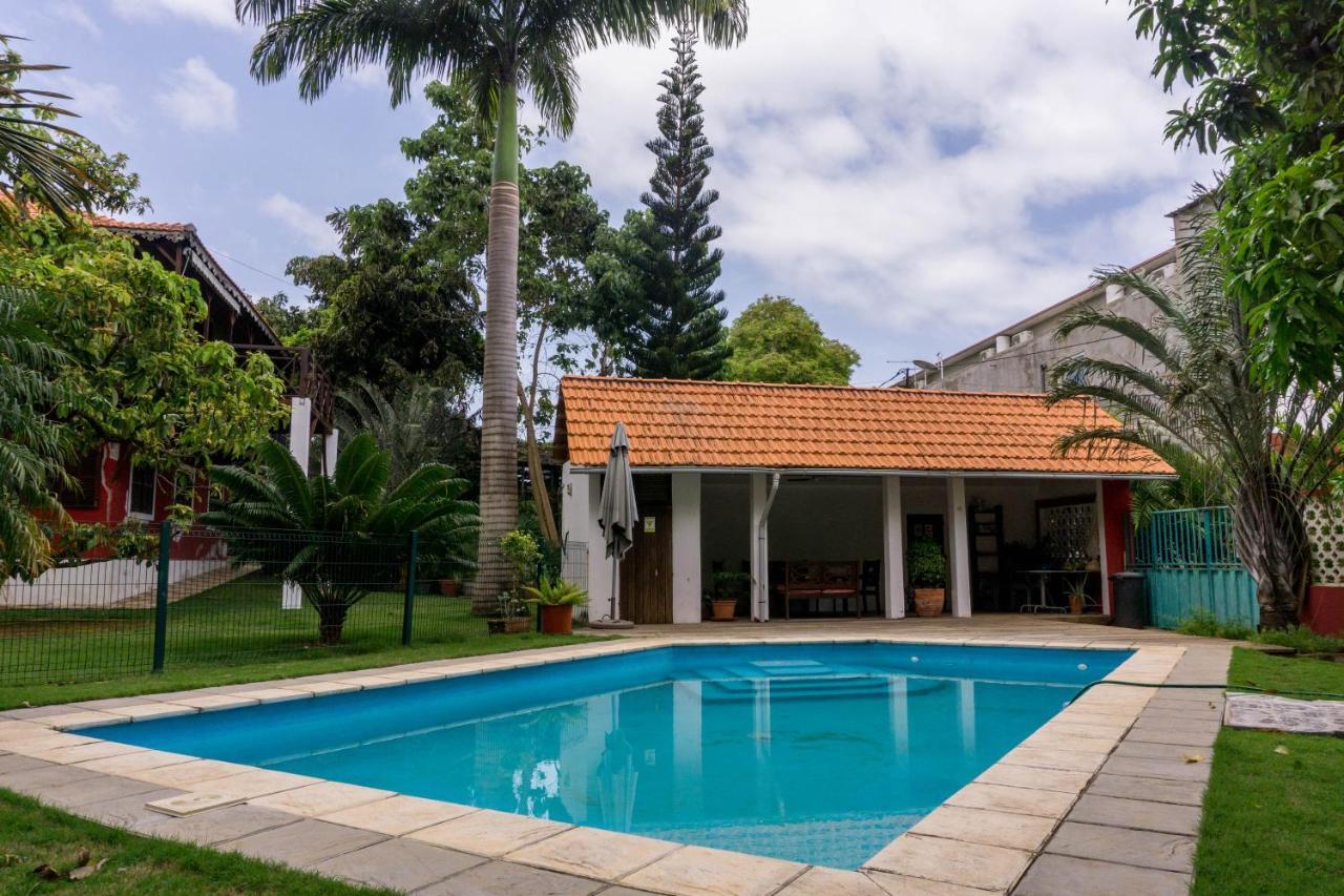 Emoyeni Gardens Hotel Sao Tome Exterior photo